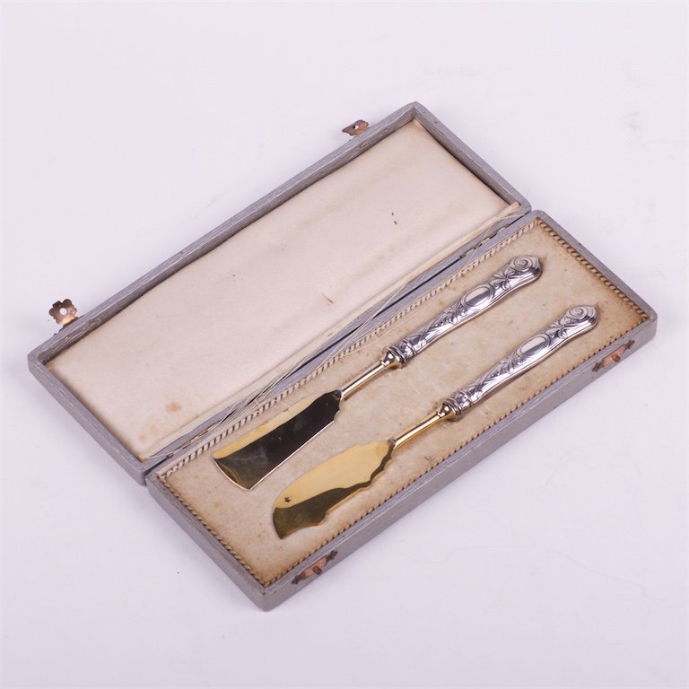 Silver serving set of 2 pieces. — image 1