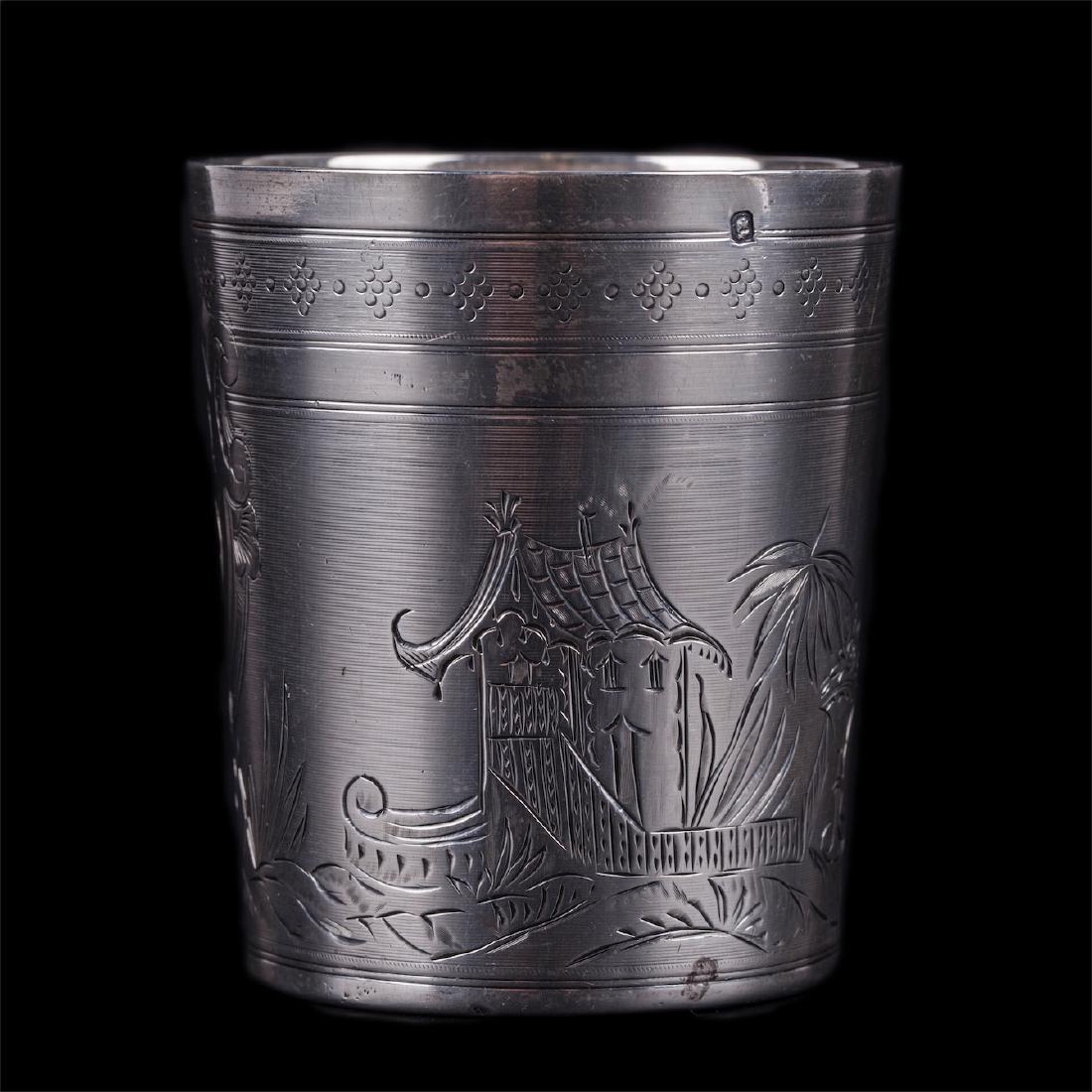 Antique silver beaker with oriental scenes — image 1