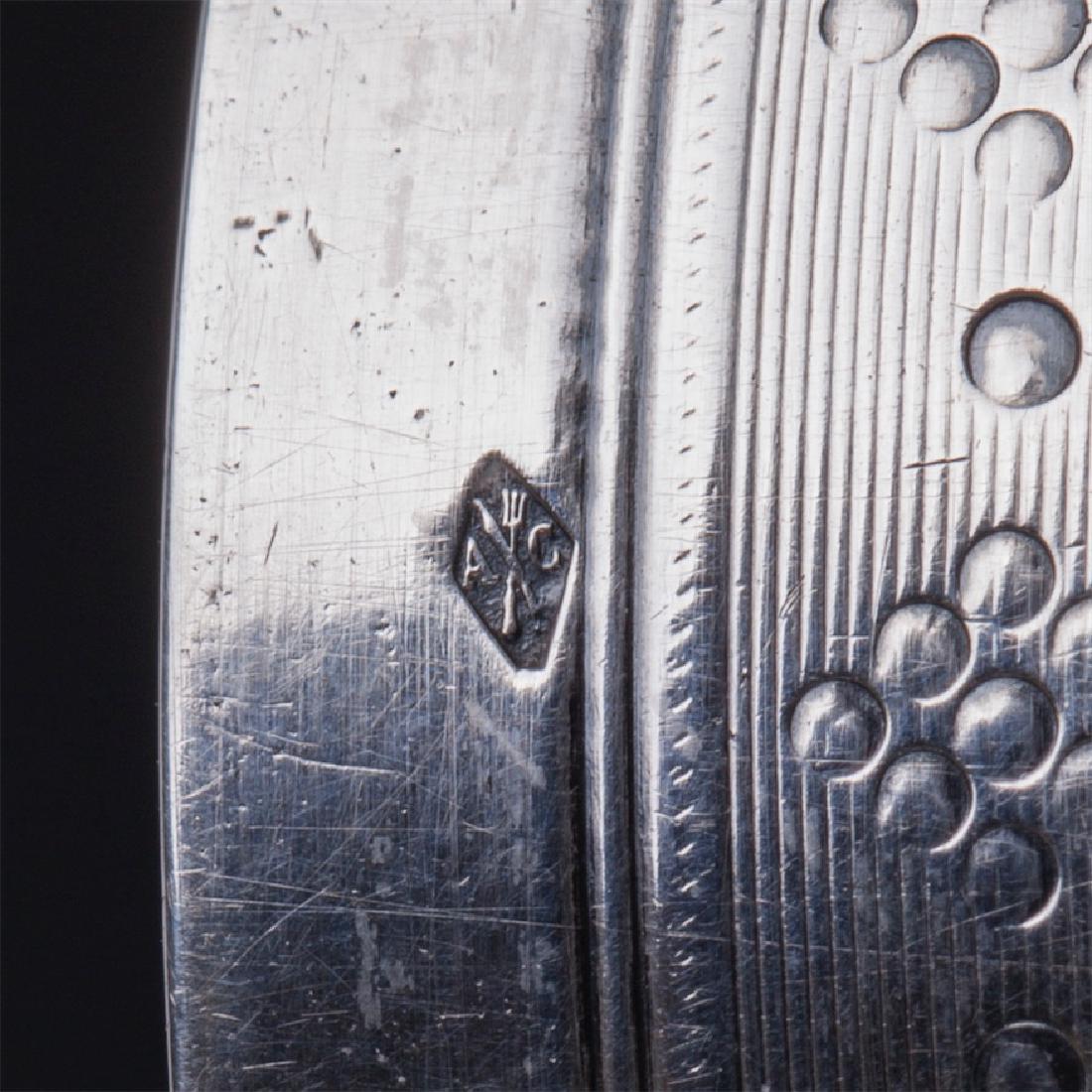 Antique silver beaker with oriental scenes — image 6