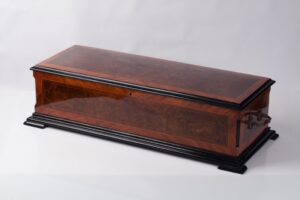 Music box. French. — image 1