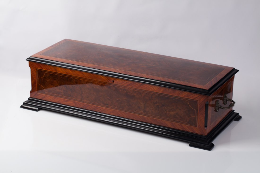 Music box. French. — image 1