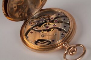 Russian gold pocket watch W.Gabus movement Usysse — image 6