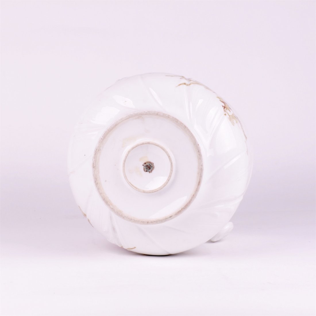 Russian porcelain flowerpot with flowers. Kornilov — image 4