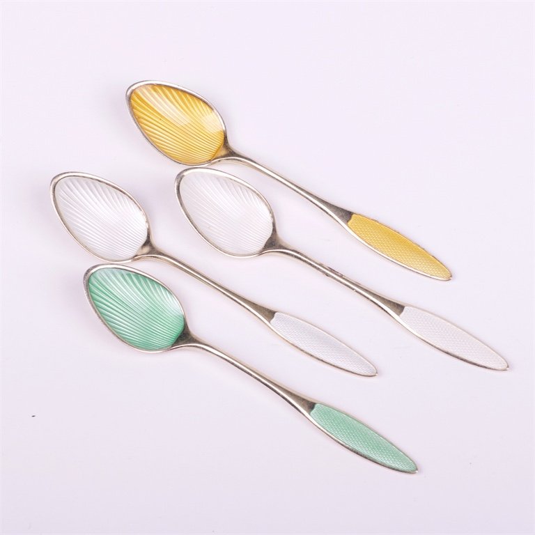 Set of 4 silver spoons with enamel. — image 1