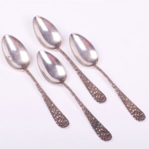 Set of 4 silver spoons. — image 1