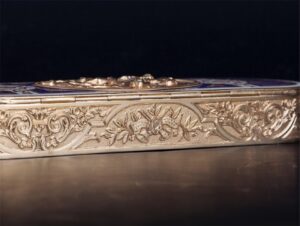 Antique French silver gilt and enamel box — image 4