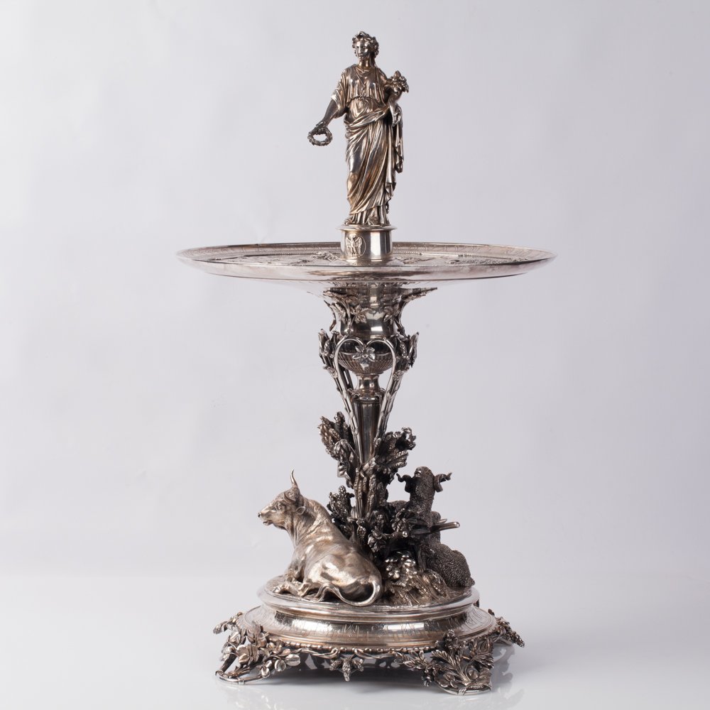 French silver figural Centerpiece. — image 1