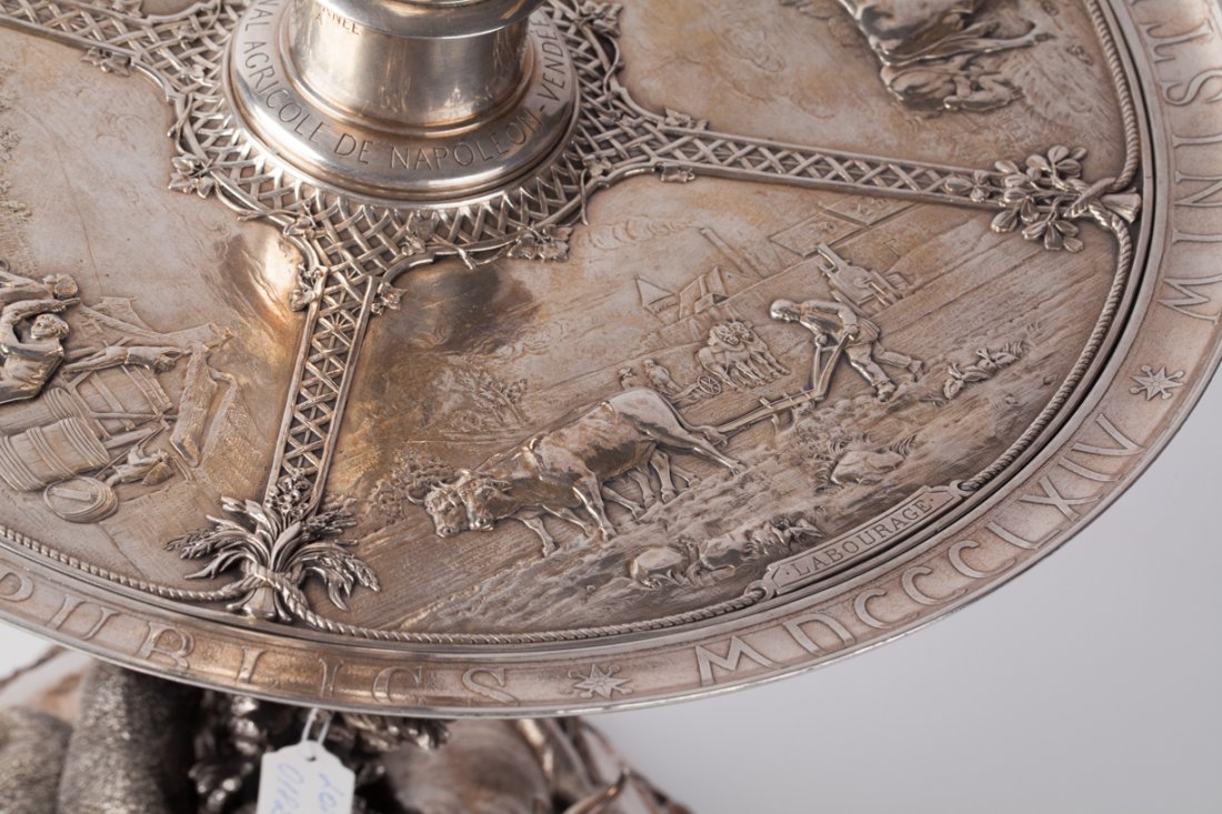 French silver figural Centerpiece. — image 8