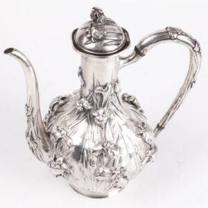 Antique Japan silver coffee pot with flower motifs — image 2
