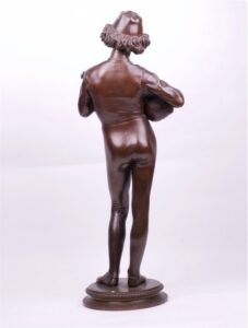Bronze figure "Florentine Singer". — image 4