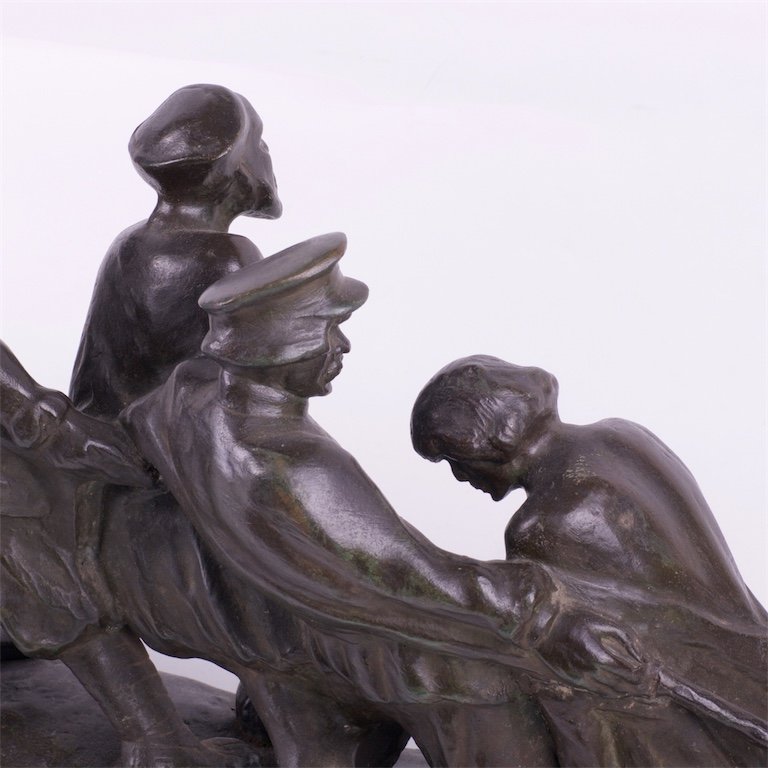 Bronze figure â€œBarge Haulers on the Volgaâ€. — image 5