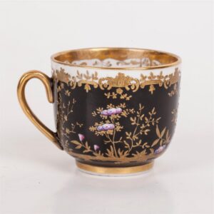 Gardner porcelain tea cup and saucer — image 6