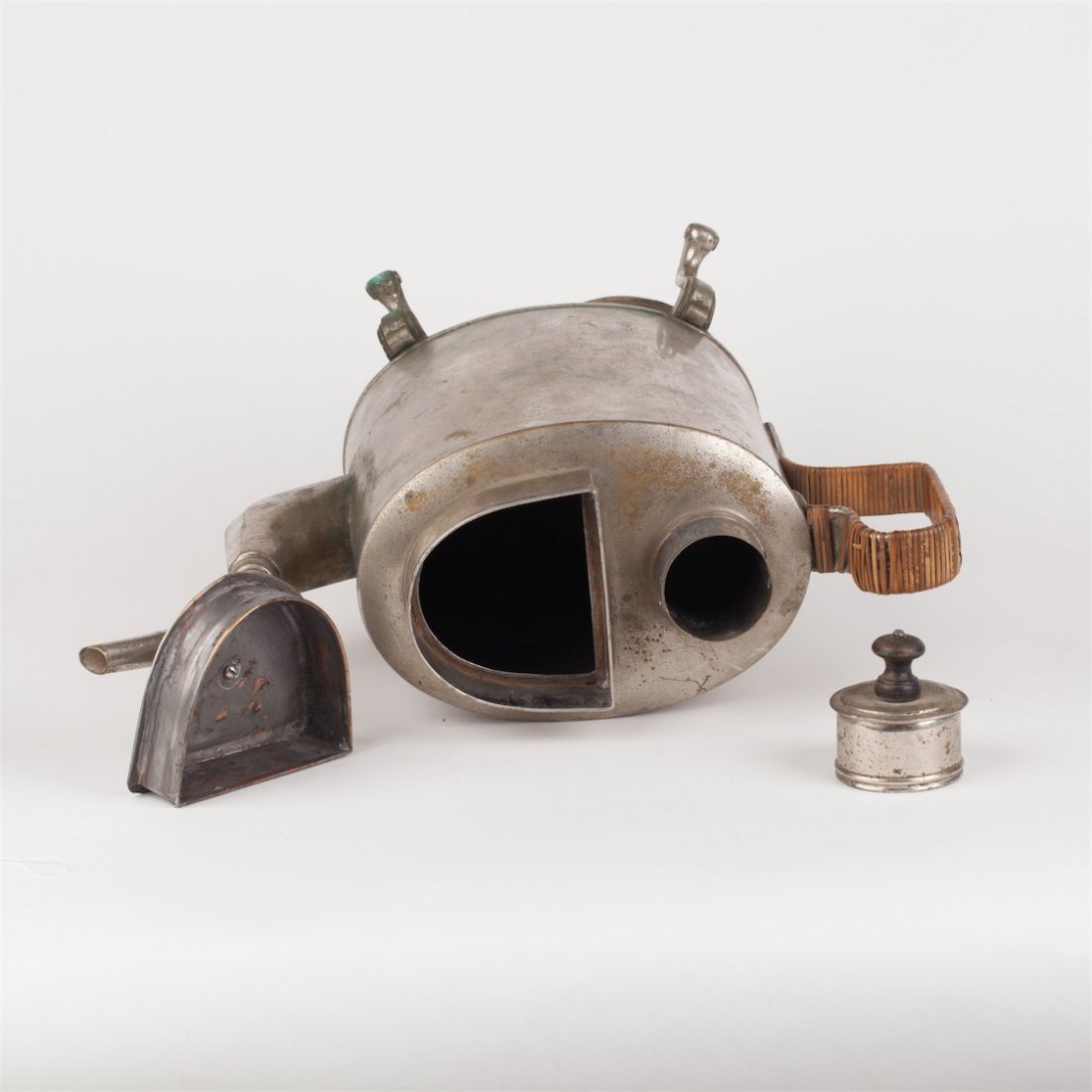 Russian imperial time coffee pot. — image 5