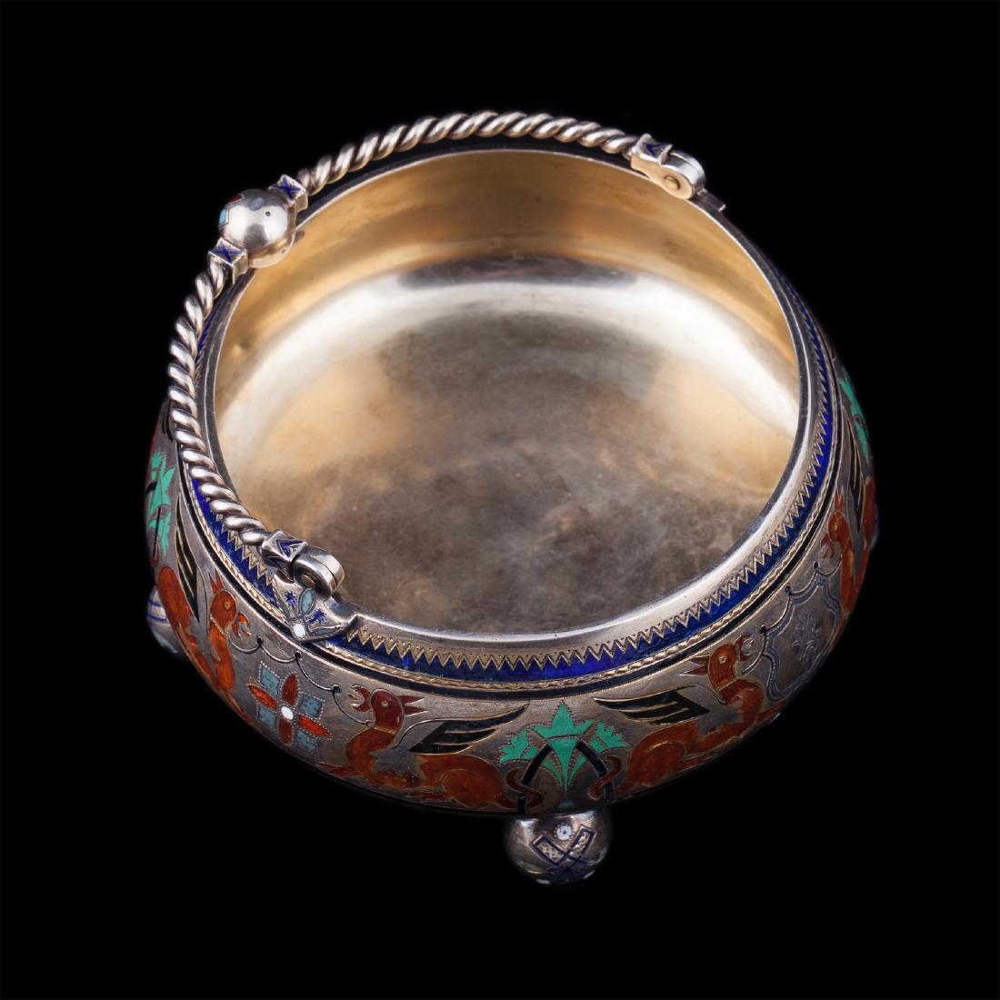 Russian silver-gilt and emarginate enamel sugar bowl — image 3