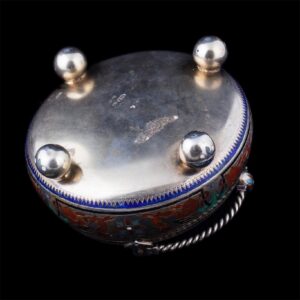 Russian silver-gilt and emarginate enamel sugar bowl — image 4