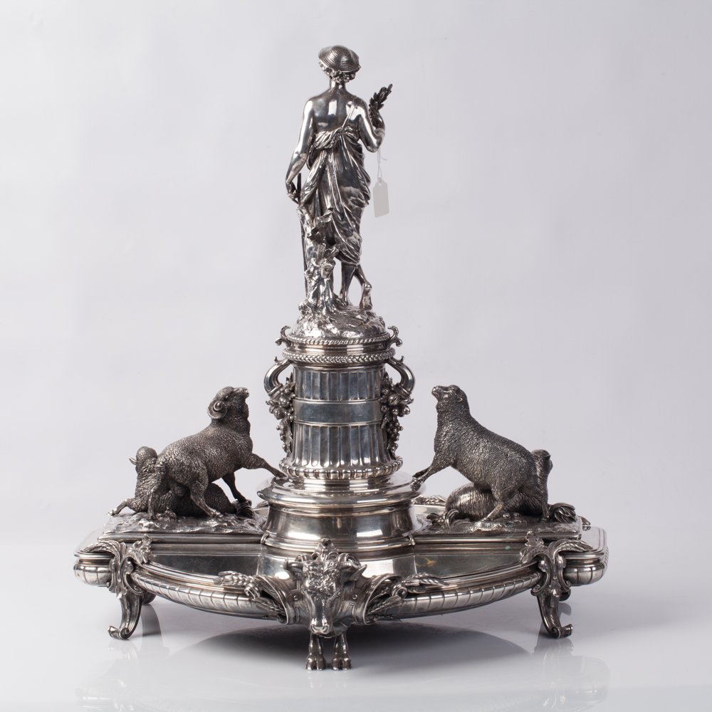 French silver figural Centerpiece. — image 3