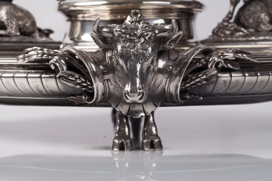 French silver figural Centerpiece. — image 8