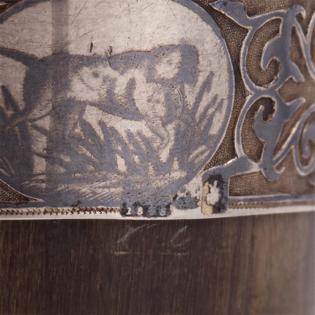 Presentation gunpowder horn — image 11