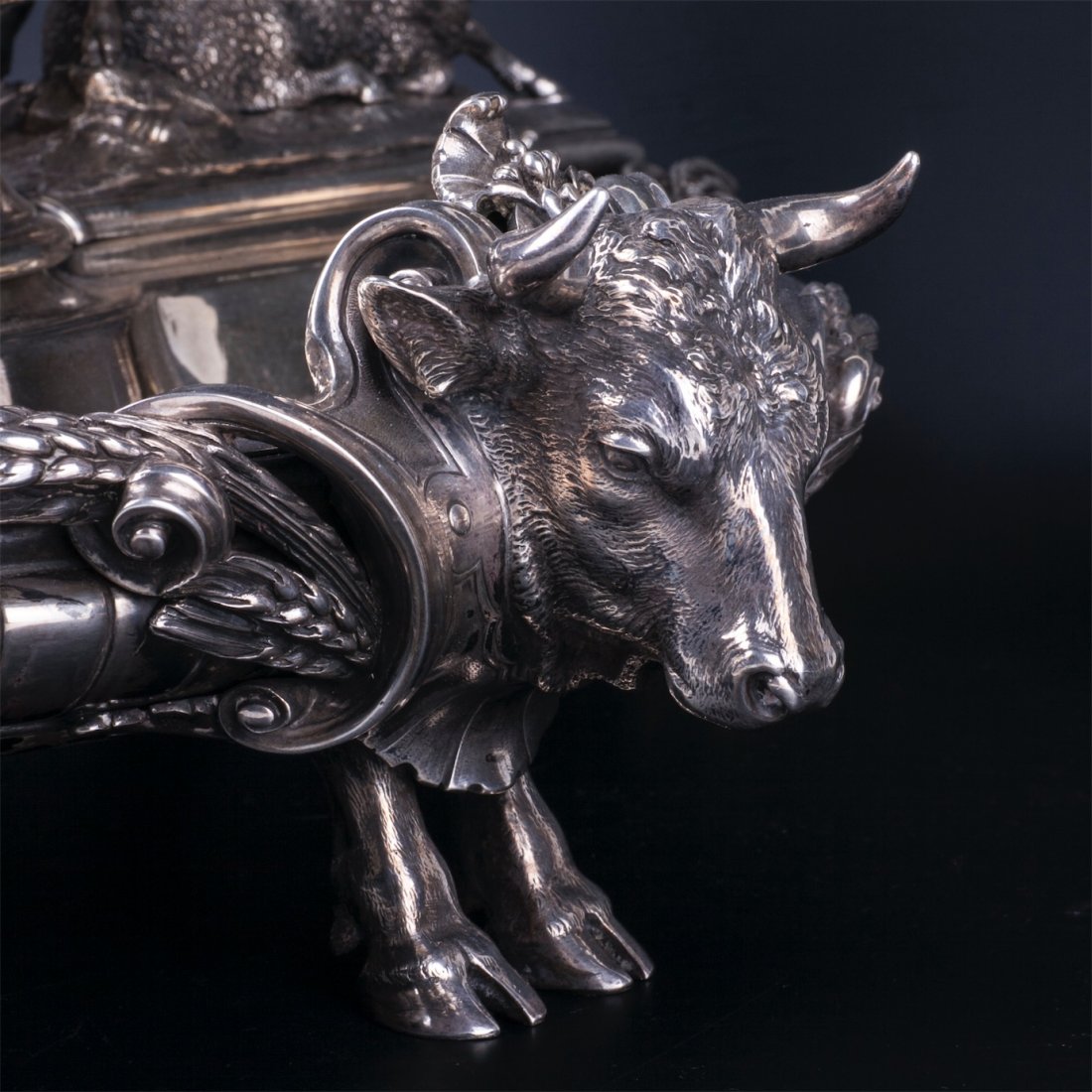 Antique French figural silver centerpiece. Christofle — image 5