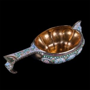 Grand Russian silver-gilt enamel kovsh. 20th Moscow — image 2