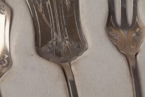 Silver serving set. — image 3