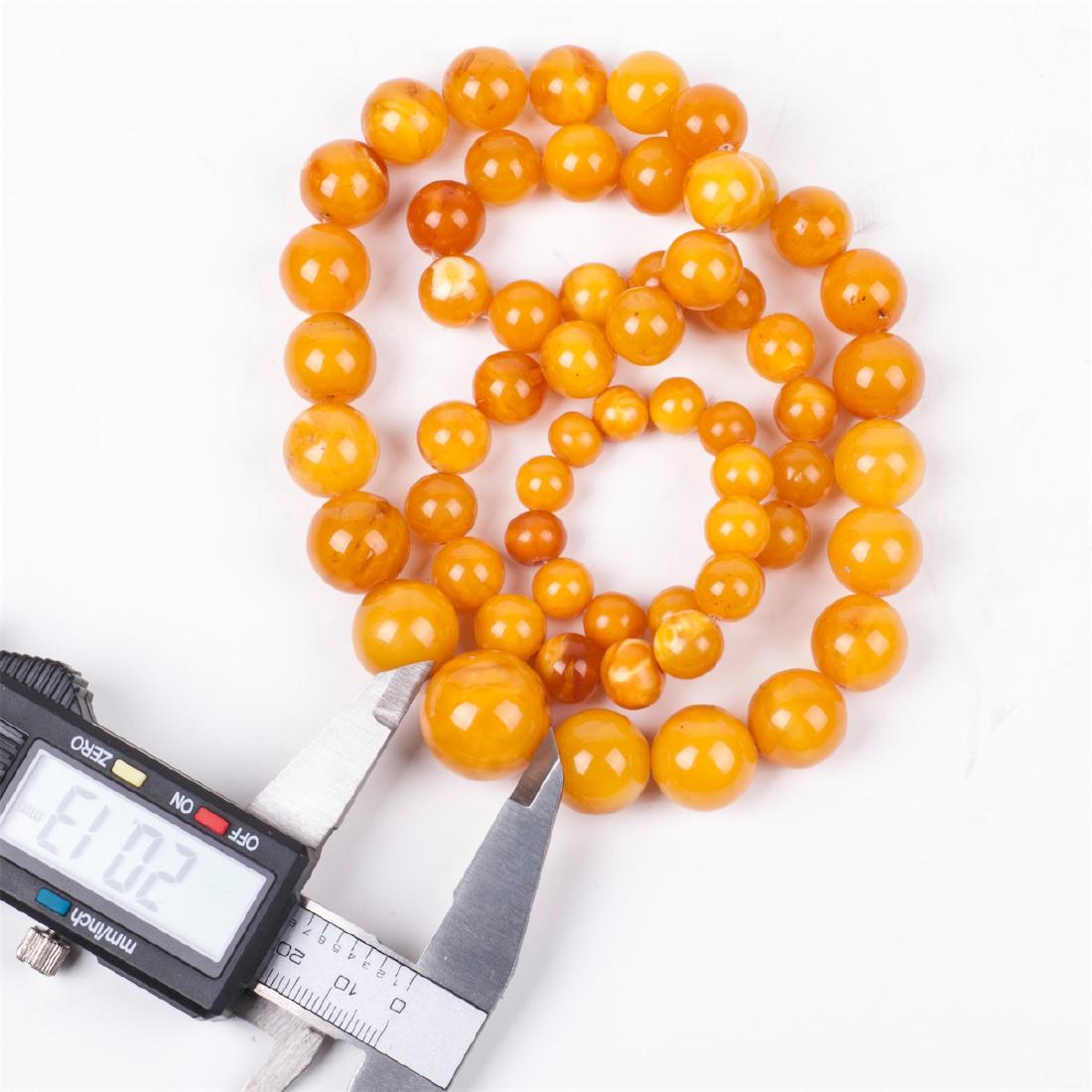 Antique Baltic amber necklace — image 2