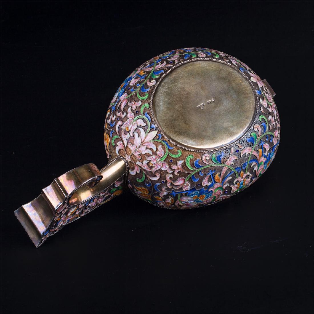 Grand Russian silver-gilt enamel kovsh. I. Khlebnikov — image 5