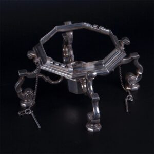 Fine English sterling silver bouillotte — image 6