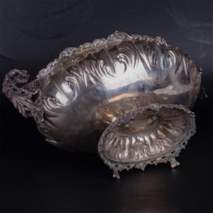Massive silver bowl, Italy — image 4