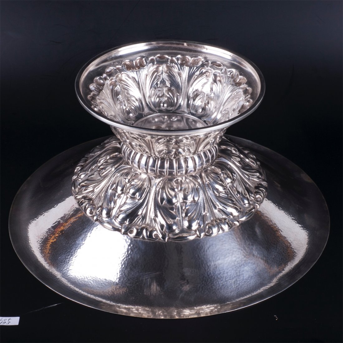 Huge antique silver vase — image 4