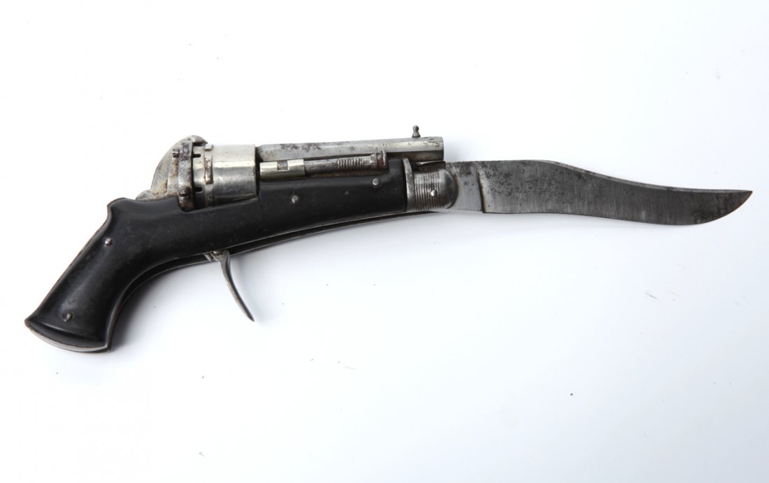 Mini pistol with knife. — image 2