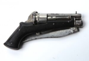 Mini pistol with knife. — image 3