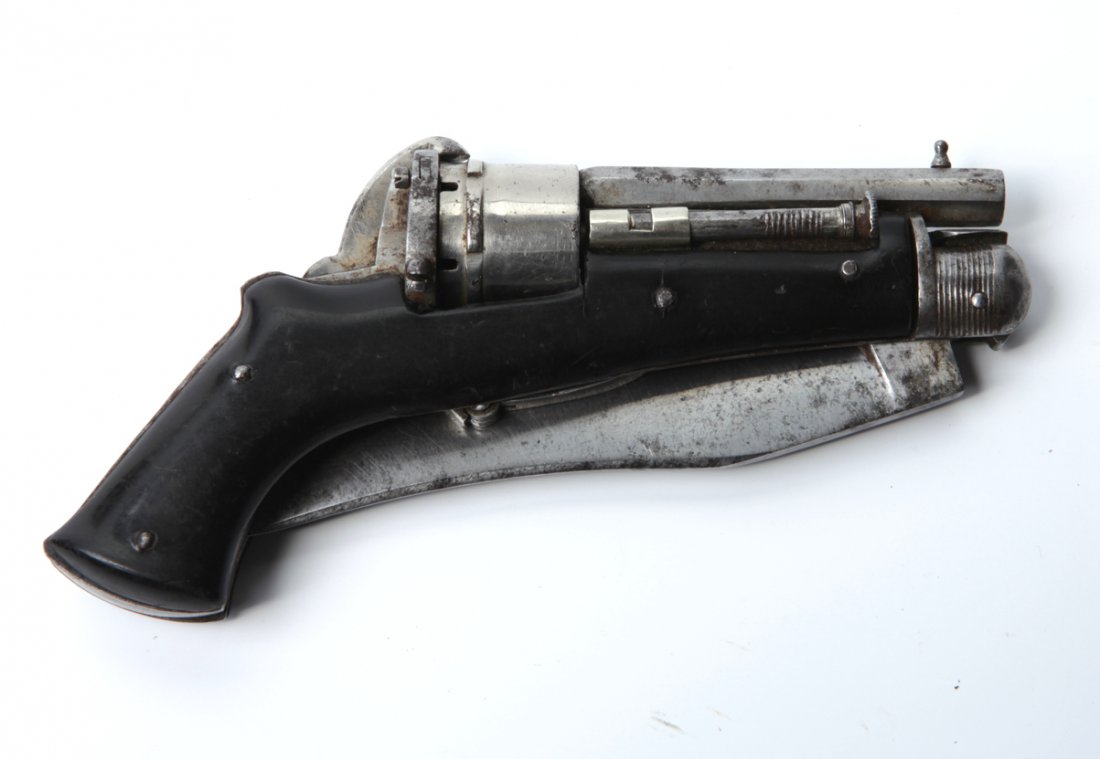 Mini pistol with knife. — image 3