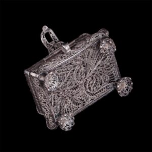 Russian silver filigree casket — image 4