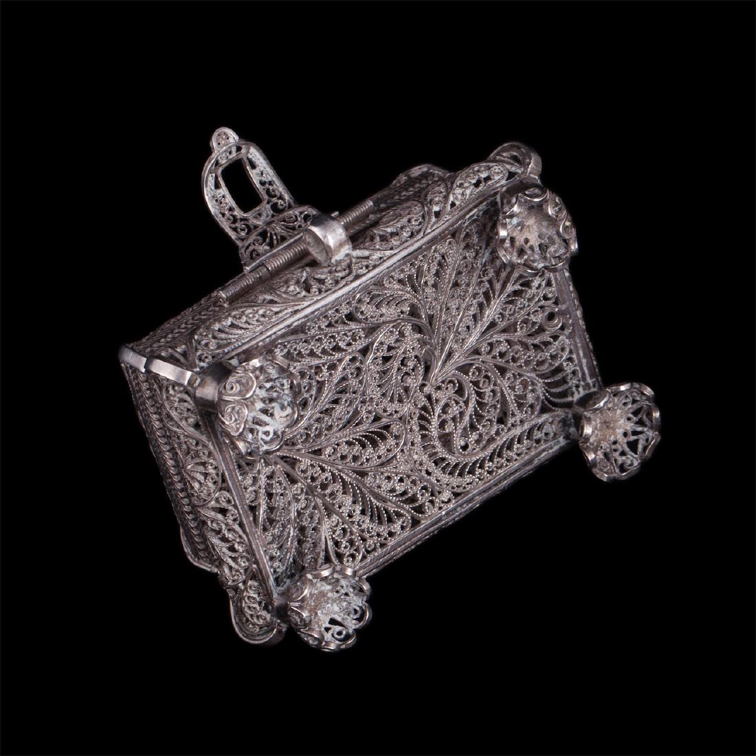 Russian silver filigree casket — image 4