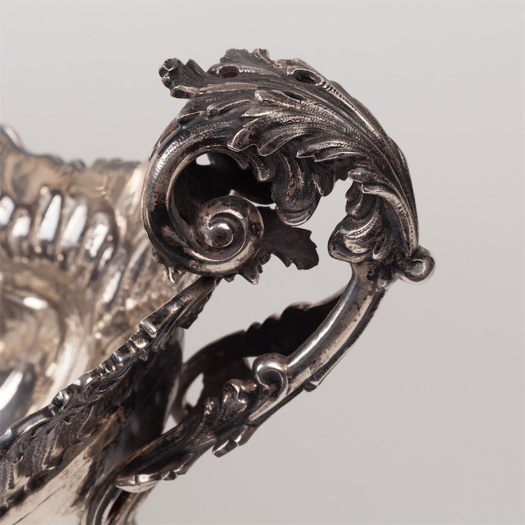 Silver centerpiece for fruits. — image 3