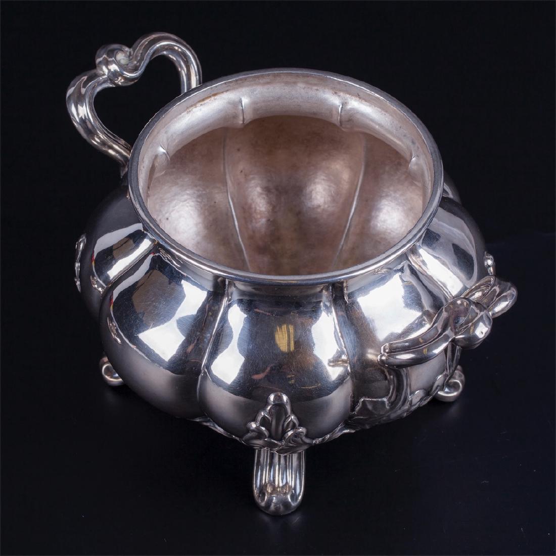 Elegant French silver sugar bowl. Marked Alphonse — image 3