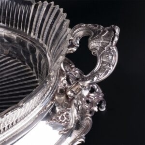 Rare huge antique jardiniere vase — image 2