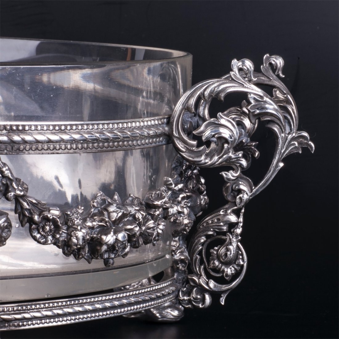 Antique French silver bowl for fruits/jardinier — image 2