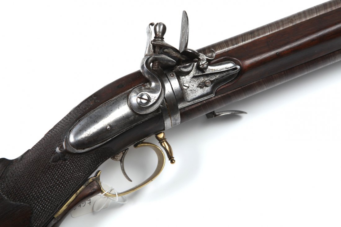 Hunting double barrel gun. — image 4