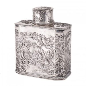 Antique silver tea box with engravings — image 1