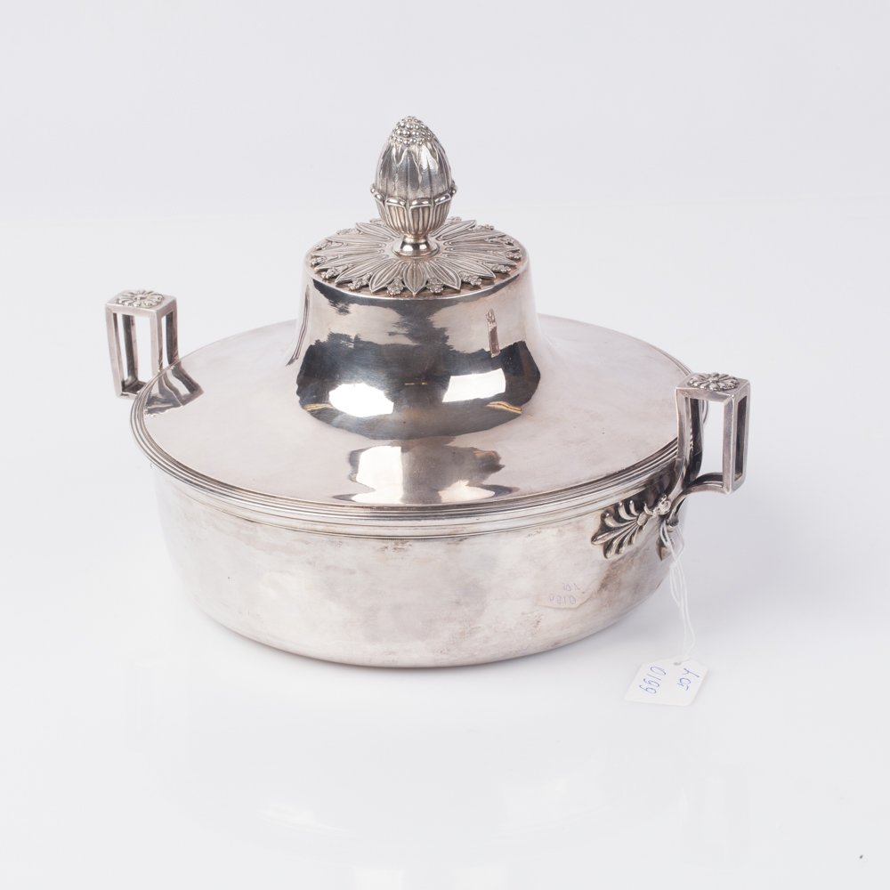 Silver vegetable dish. — image 2
