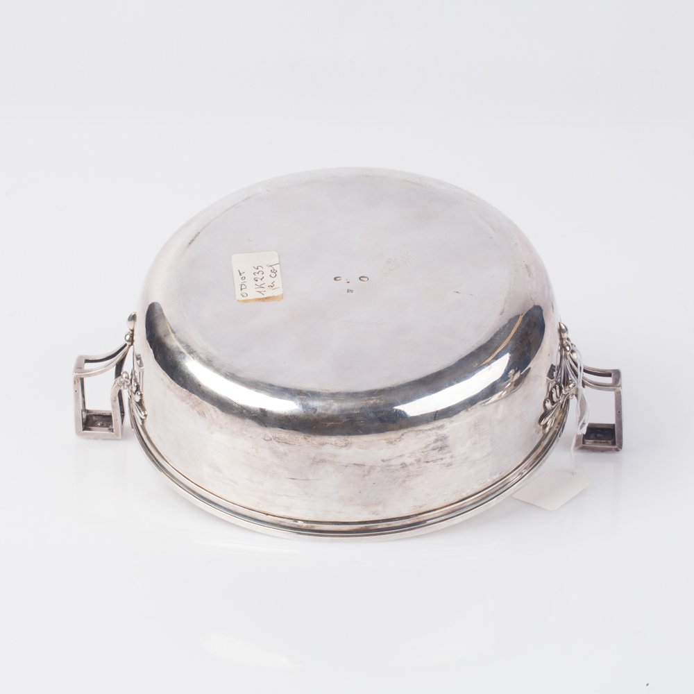 Silver vegetable dish. — image 4