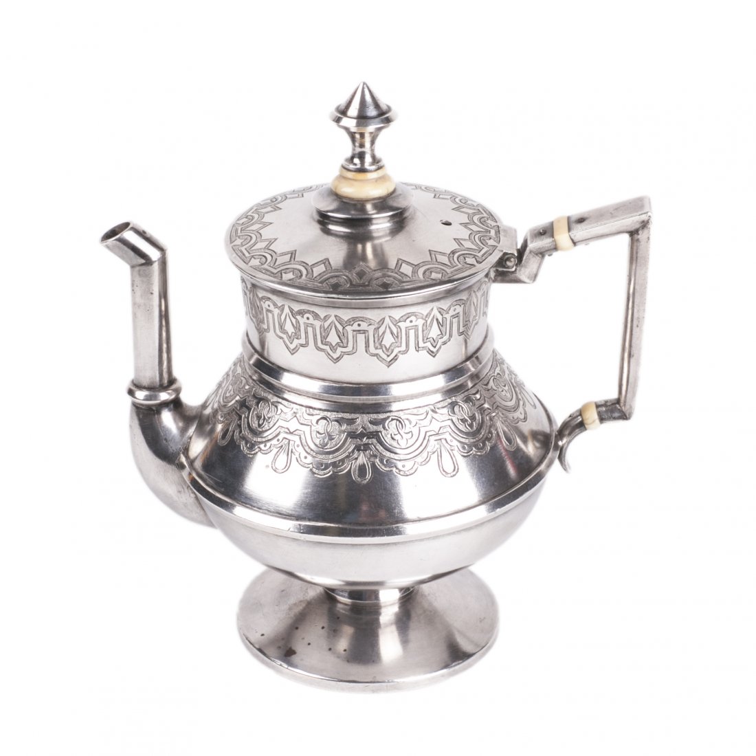Russian silver teapot. Grachev — image 1