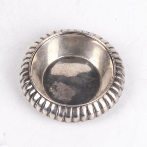 Russian silver saltcellar. Grachev Brothers factory — image 2