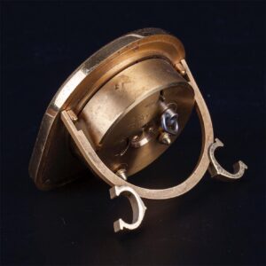 Cartier desk clock with alarm. — image 3