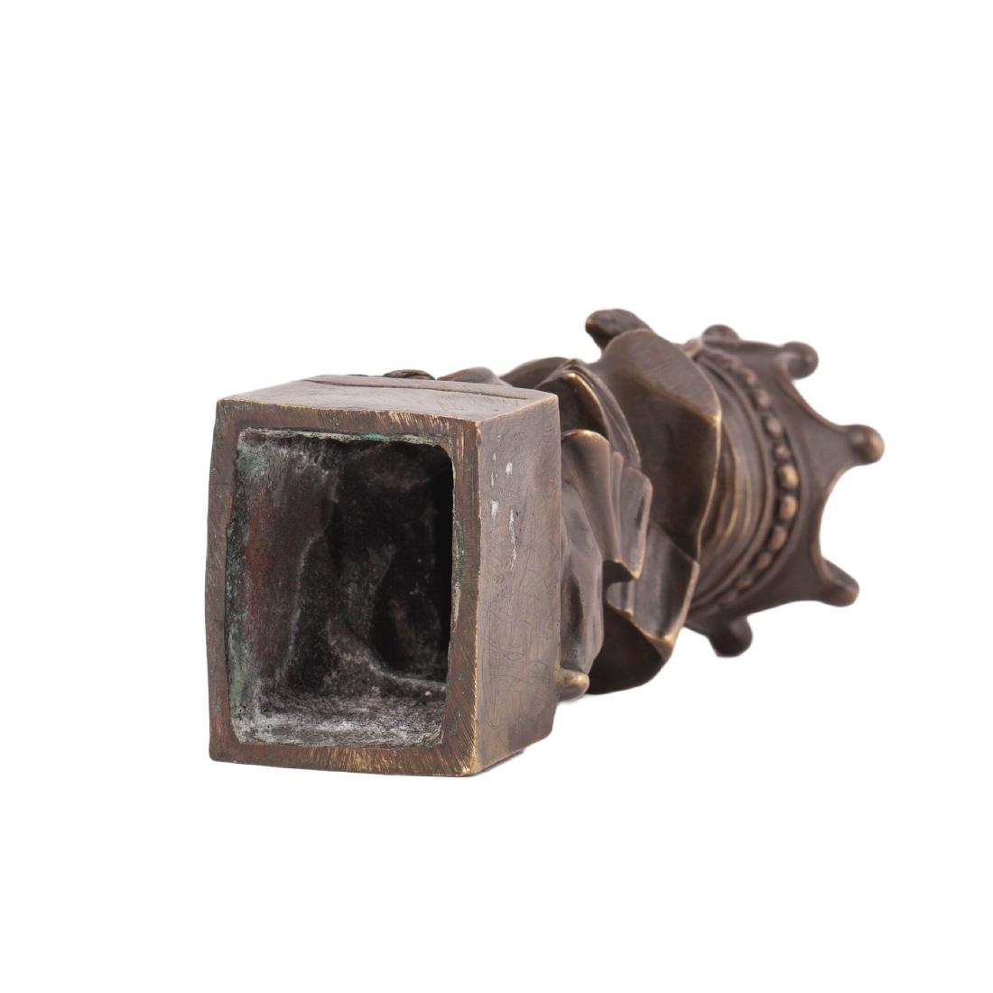 Bronze antisemitic sculpture "Le roi de l'or" — image 5