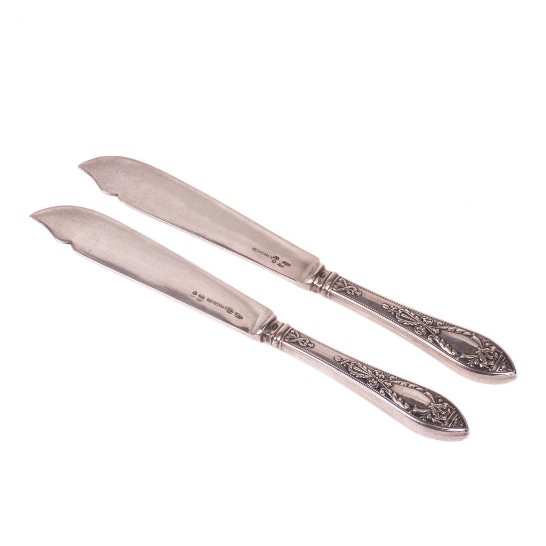 Pair of Russian silver and engraving fish knives — image 2