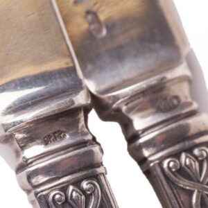 Pair of Russian silver and engraving fish knives — image 4