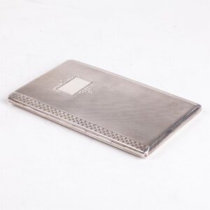 Big silver cigarette case with engravings — image 3